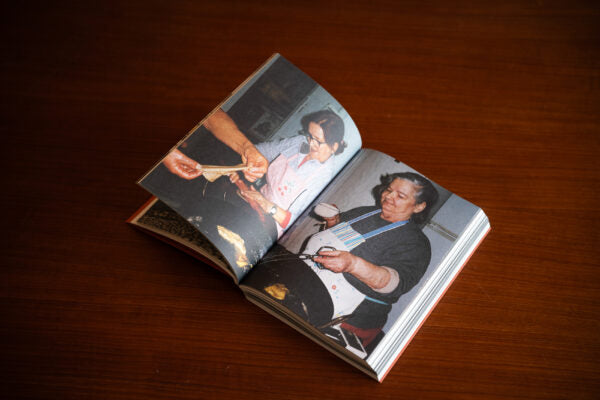 Archivo para no desaparecer — Carlota Visier & Laura C. Vela — Ediciones Comisura — 2025