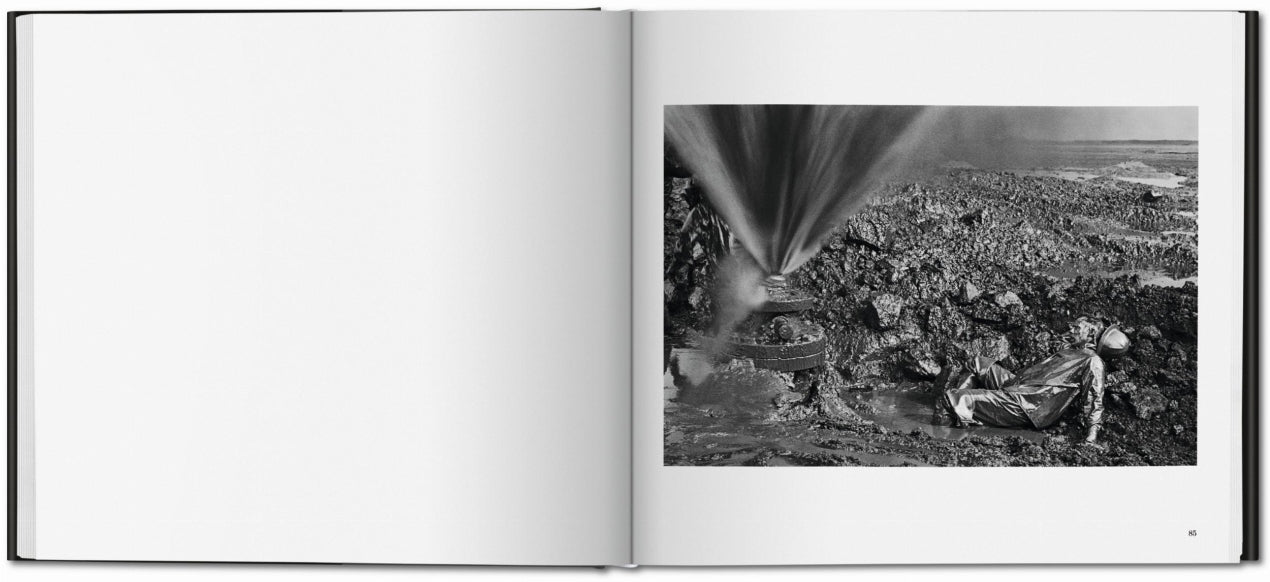 Koweït : un désert en feu — Sebastião Salgado