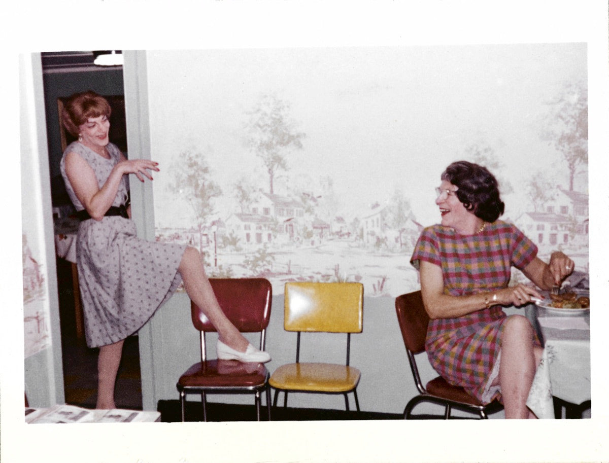 Casa Susanna: The Story of the First Trans Network in the United States, 1959–1968 — Isabelle Bonnet, Sophie Hackett, Thames & Hudson, 2024