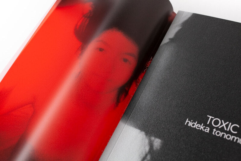 TOXIC — Hideka Tonomura — Zen Foto Gallery — 2022