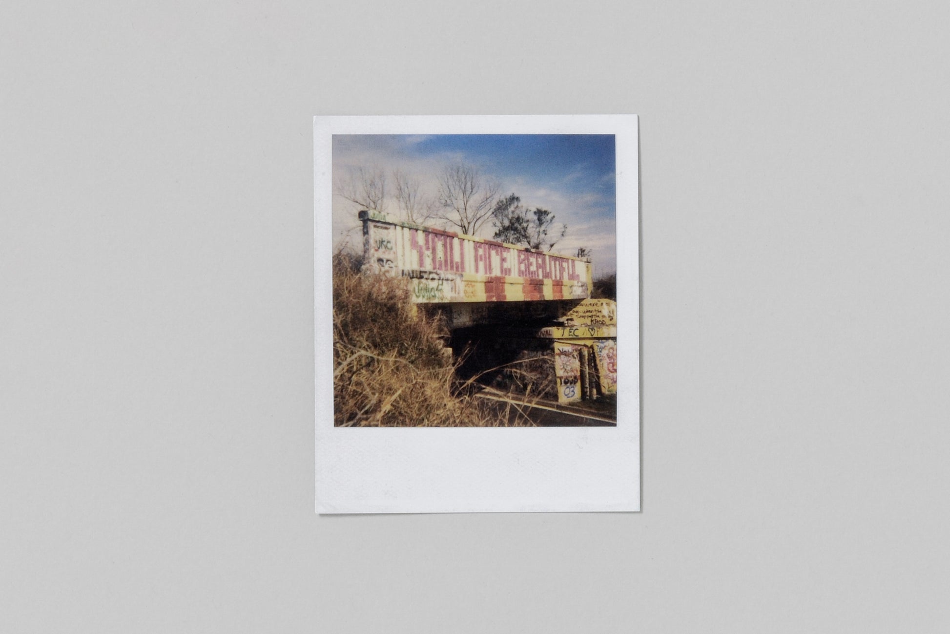 Polaroid Kid — Mike Brodie (coffret de 50 reproductions de polaroïds)