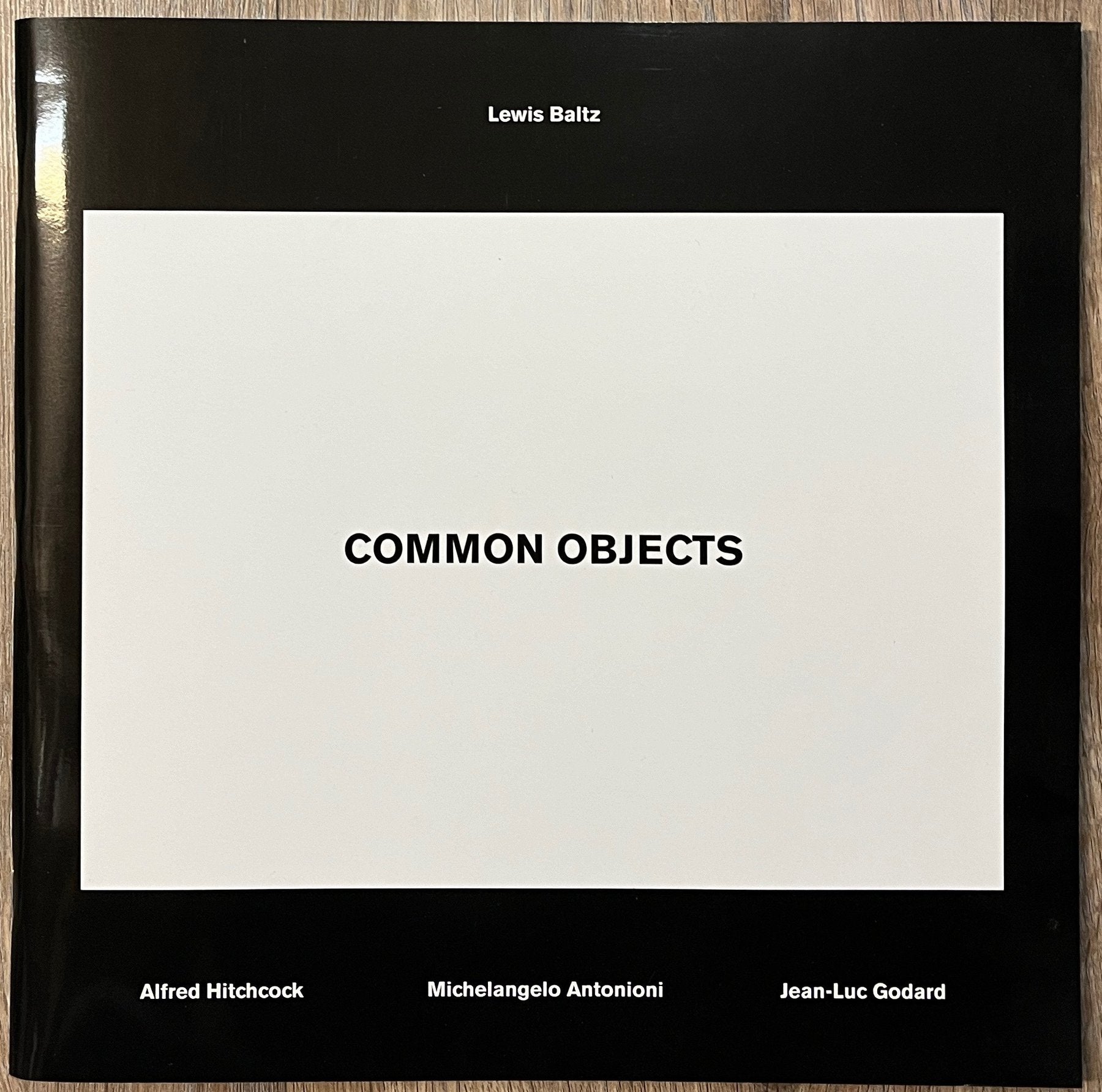 Lewis Baltz - Objetos comunes - 2014