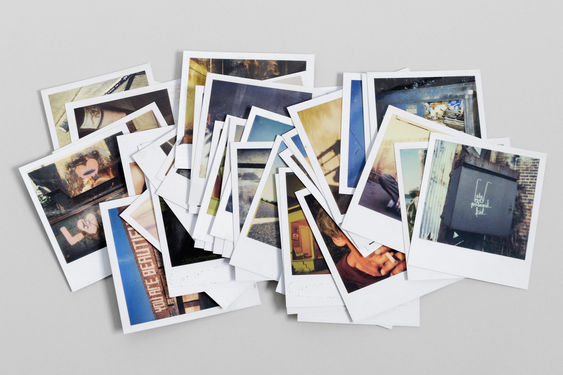 Polaroid Kid — Mike Brodie (coffret de 50 reproductions de polaroïds)