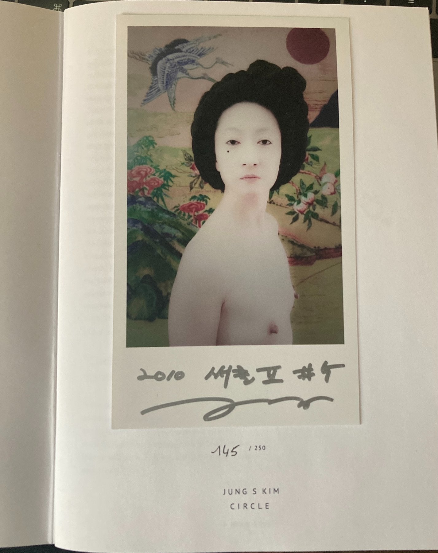 Circle II — Jung S Kim, Zine Collection N°10, 2013, Limited Edition of 250 + signed print, Editions Bessard