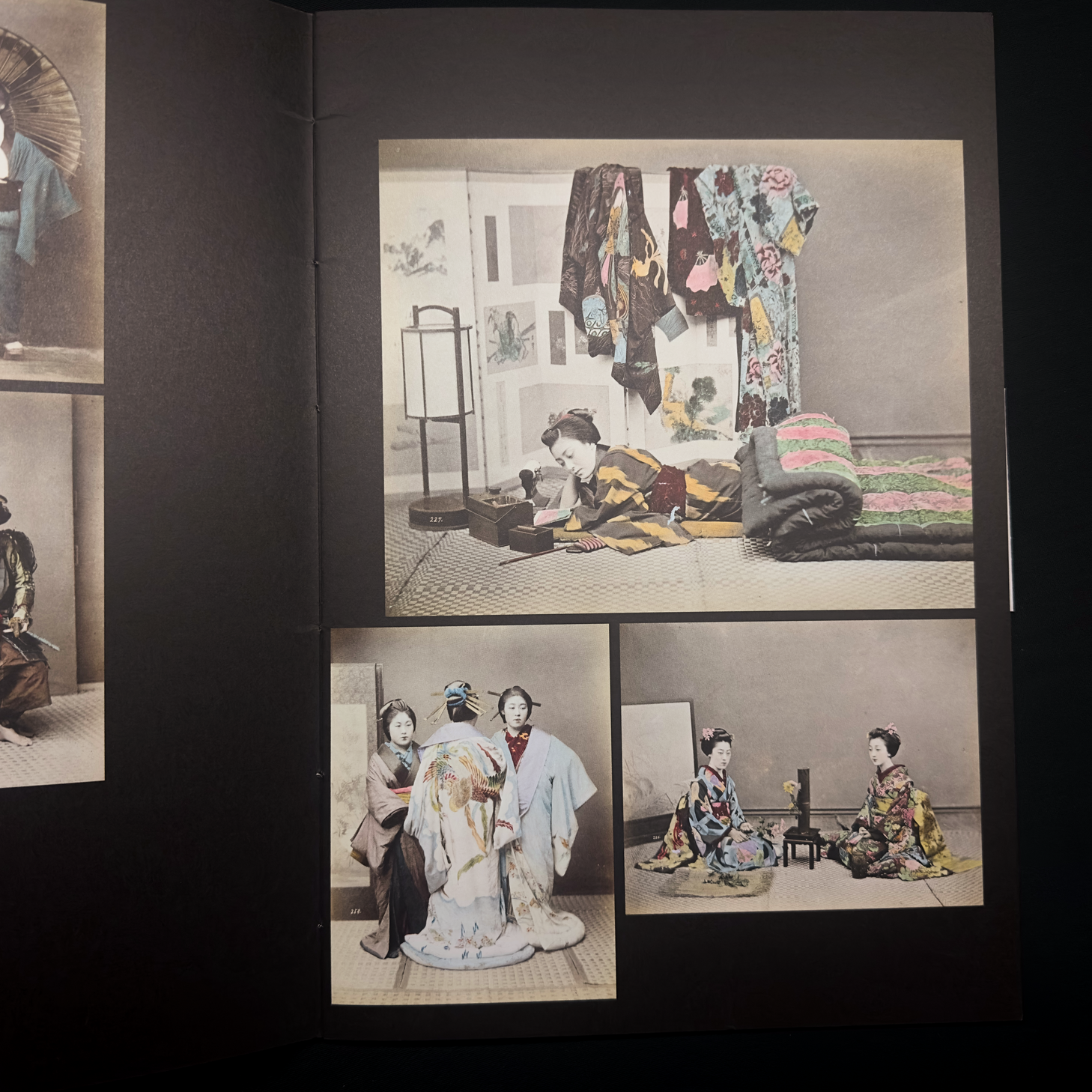 Japonais et Japonaises — En el taller fotográfico de Felice Beato en Yokohama