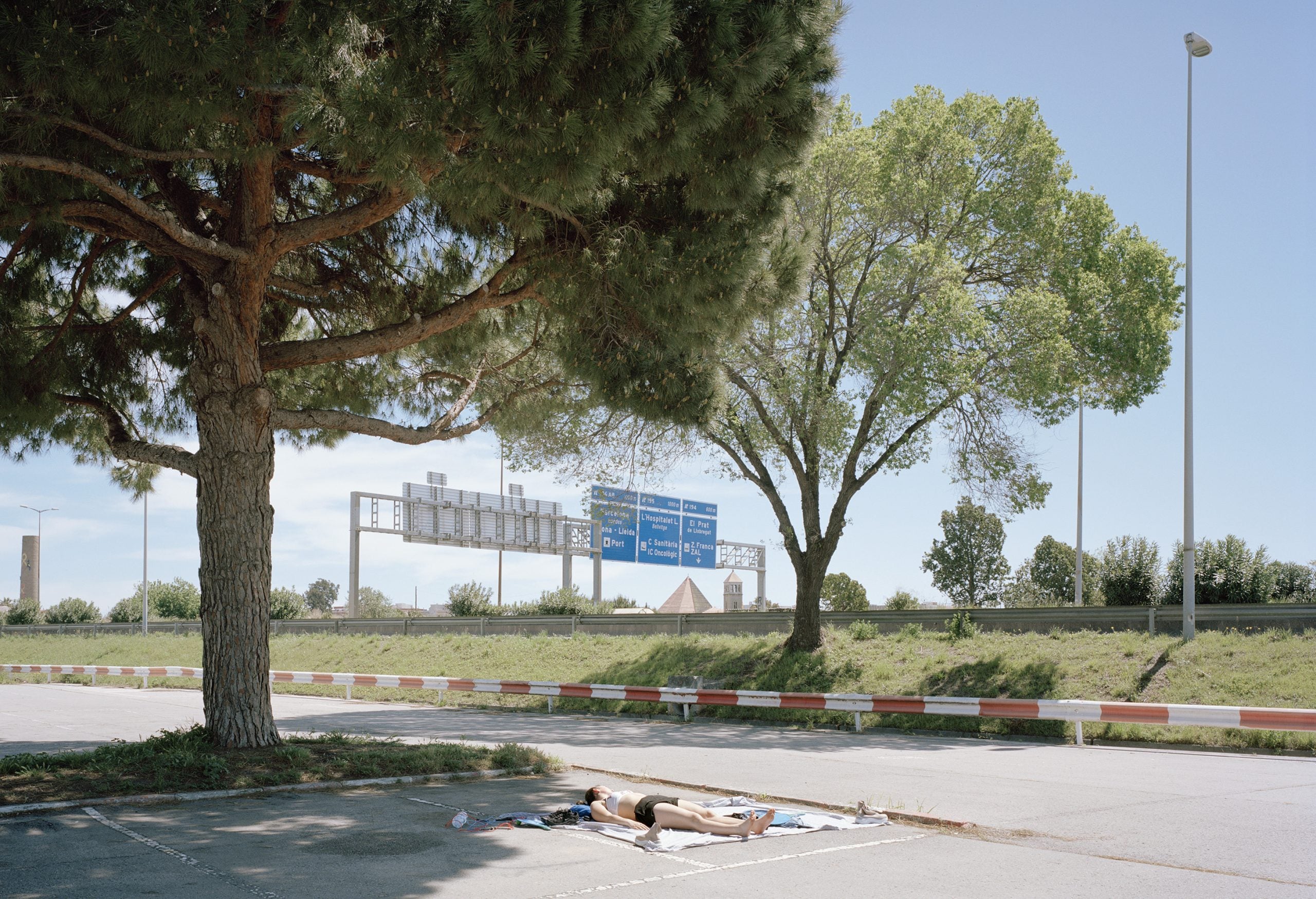 Sunday Morning — Txema Salvans — Editorial RM — 2025