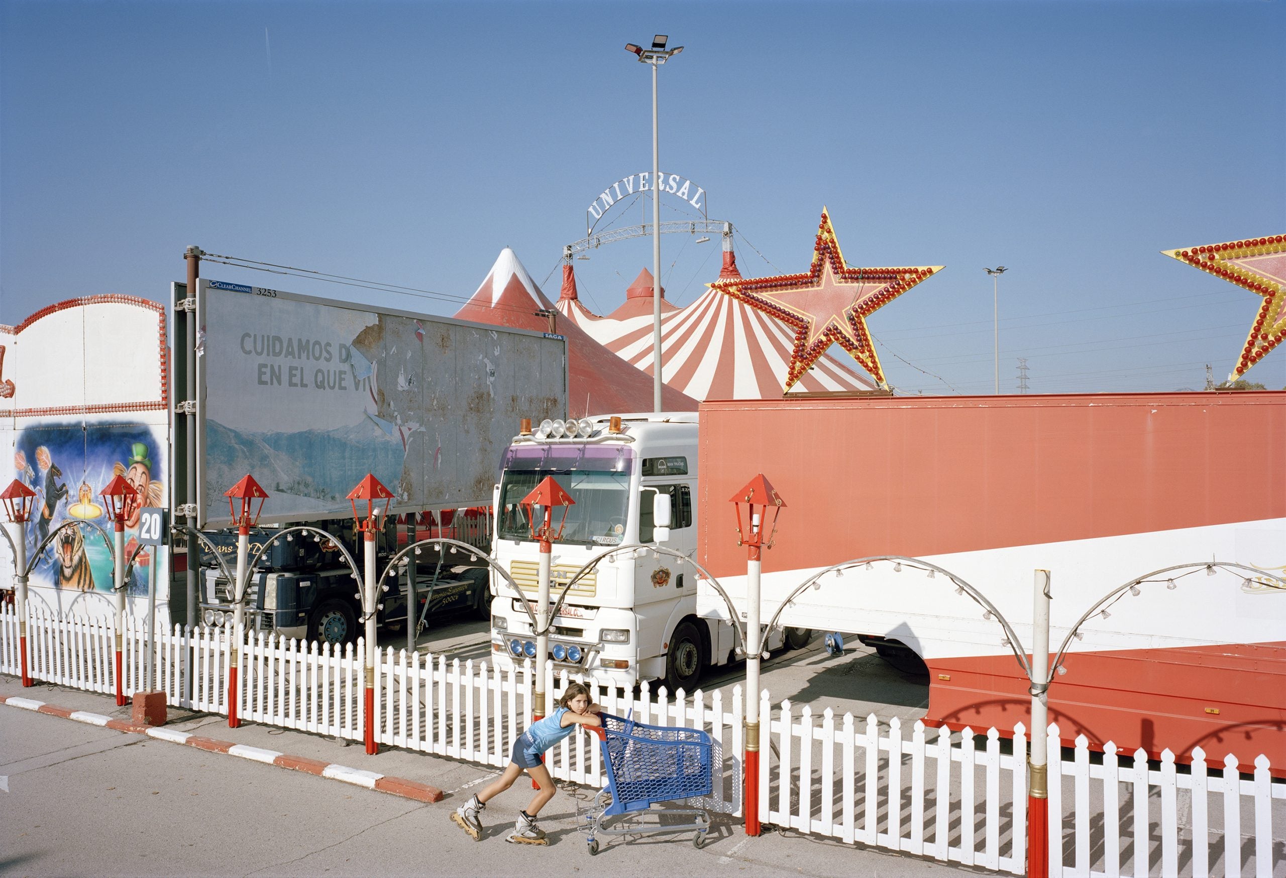 Sunday Morning — Txema Salvans — Editorial RM — 2025