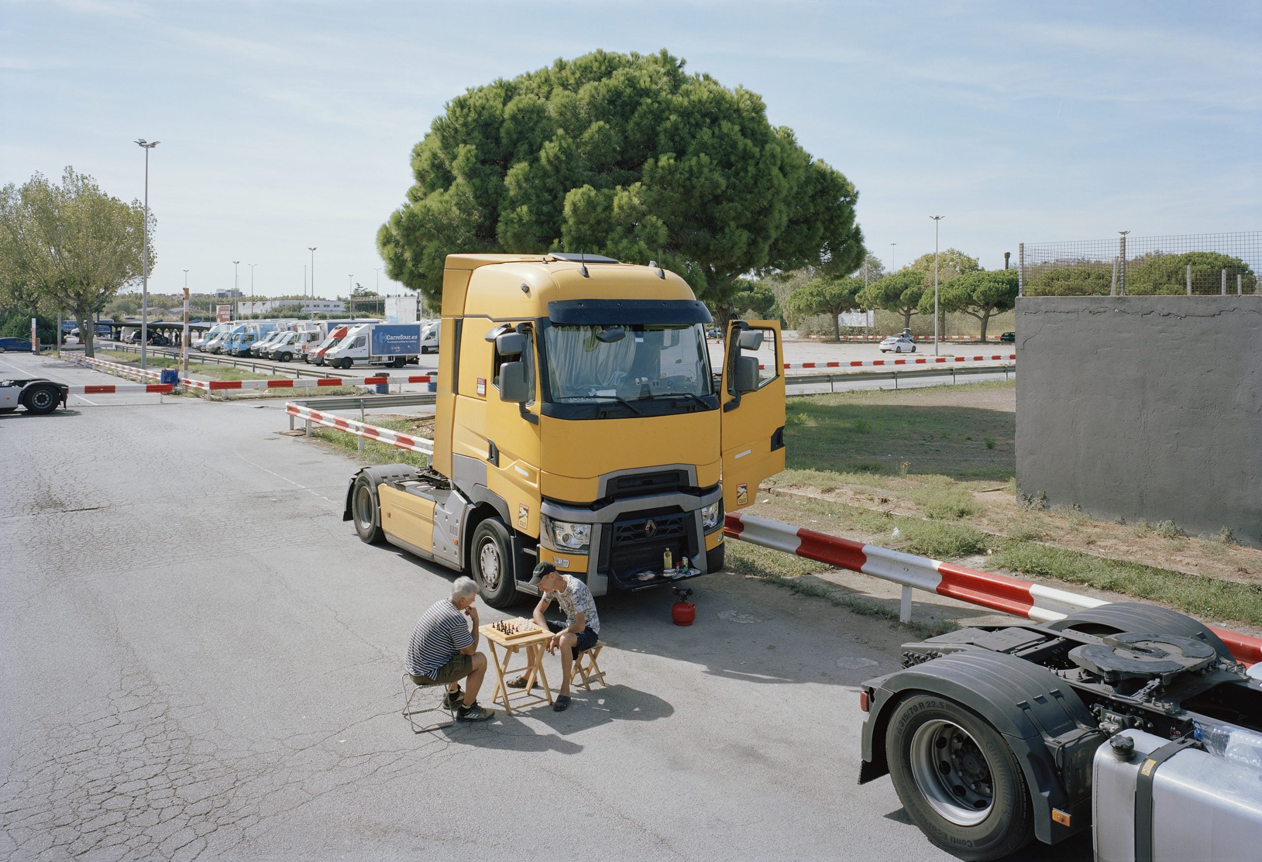 Sunday Morning — Txema Salvans — Editorial RM — 2025