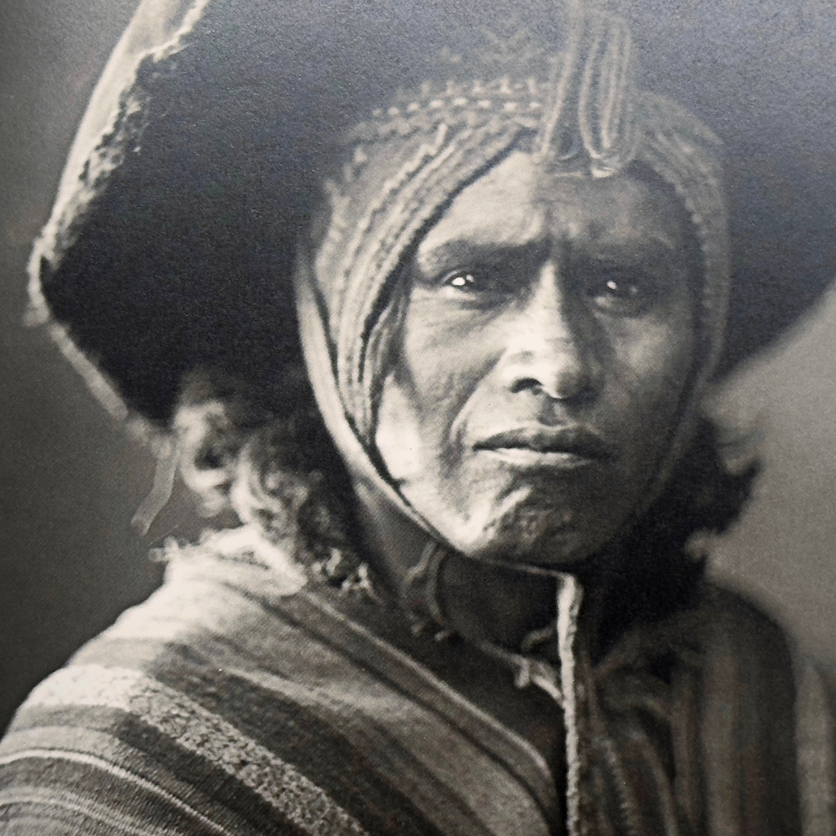 Arequipa en blanco y negro — El Estudio de Arte Vargas Hnos. 1912-1930