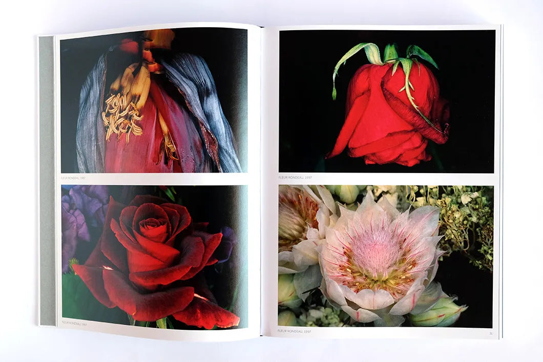 Araki Nobuyoshi — Gallimard / Museo Guimet (2016)