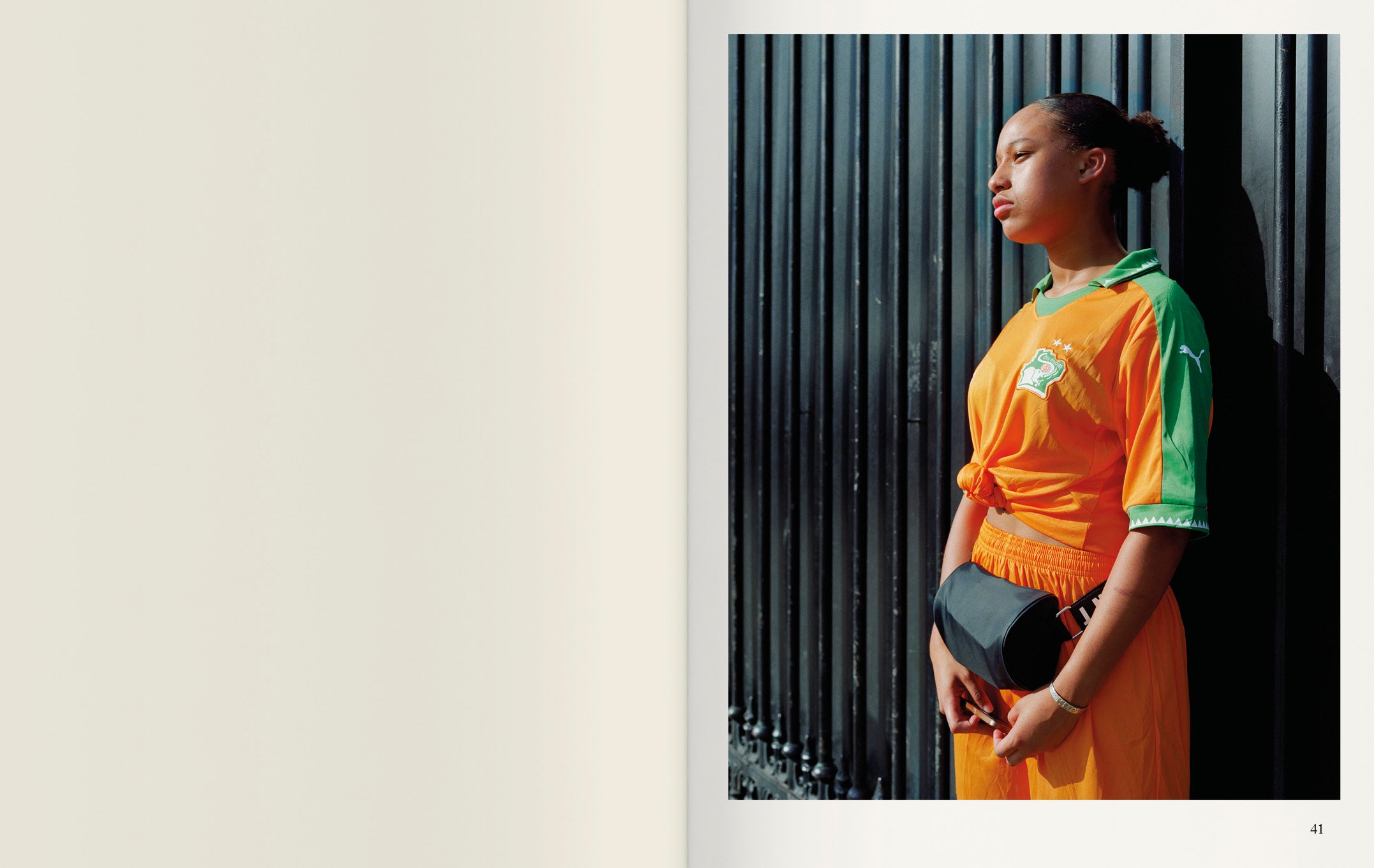 Historias de fantasmas — Federico Clavarino, Edición trilingüe