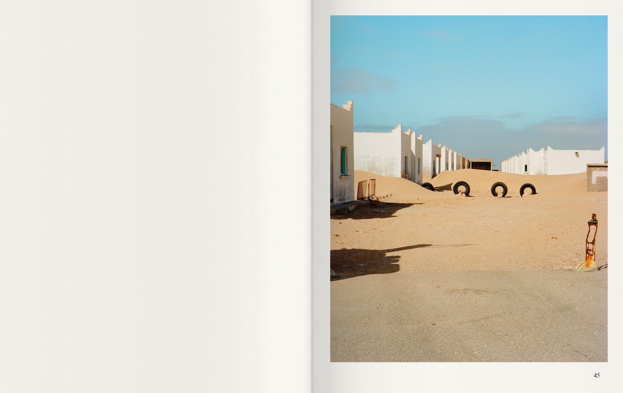 Historias de fantasmas — Federico Clavarino, Edición trilingüe