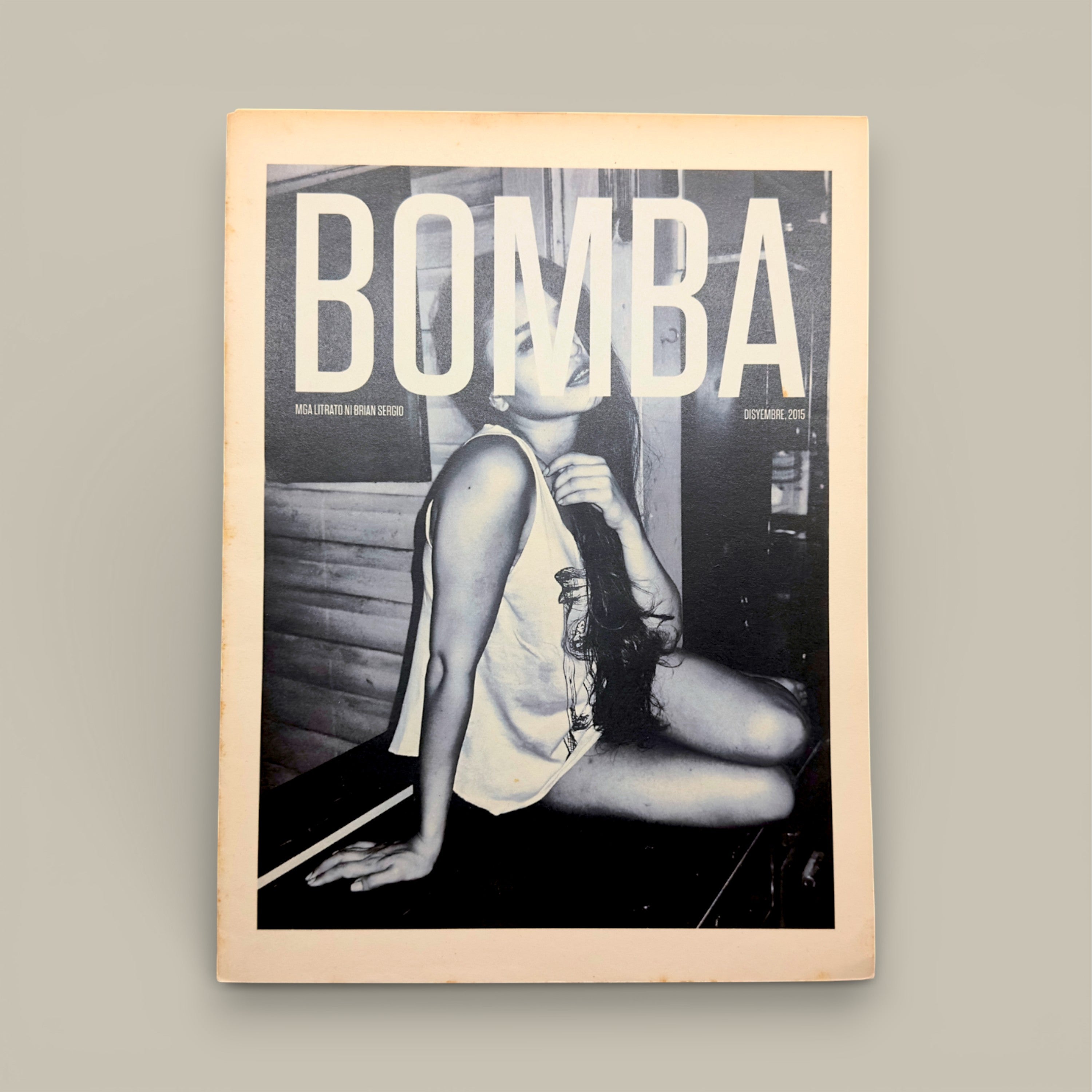 BOMBA — revista fotográfica de Brian Sergio