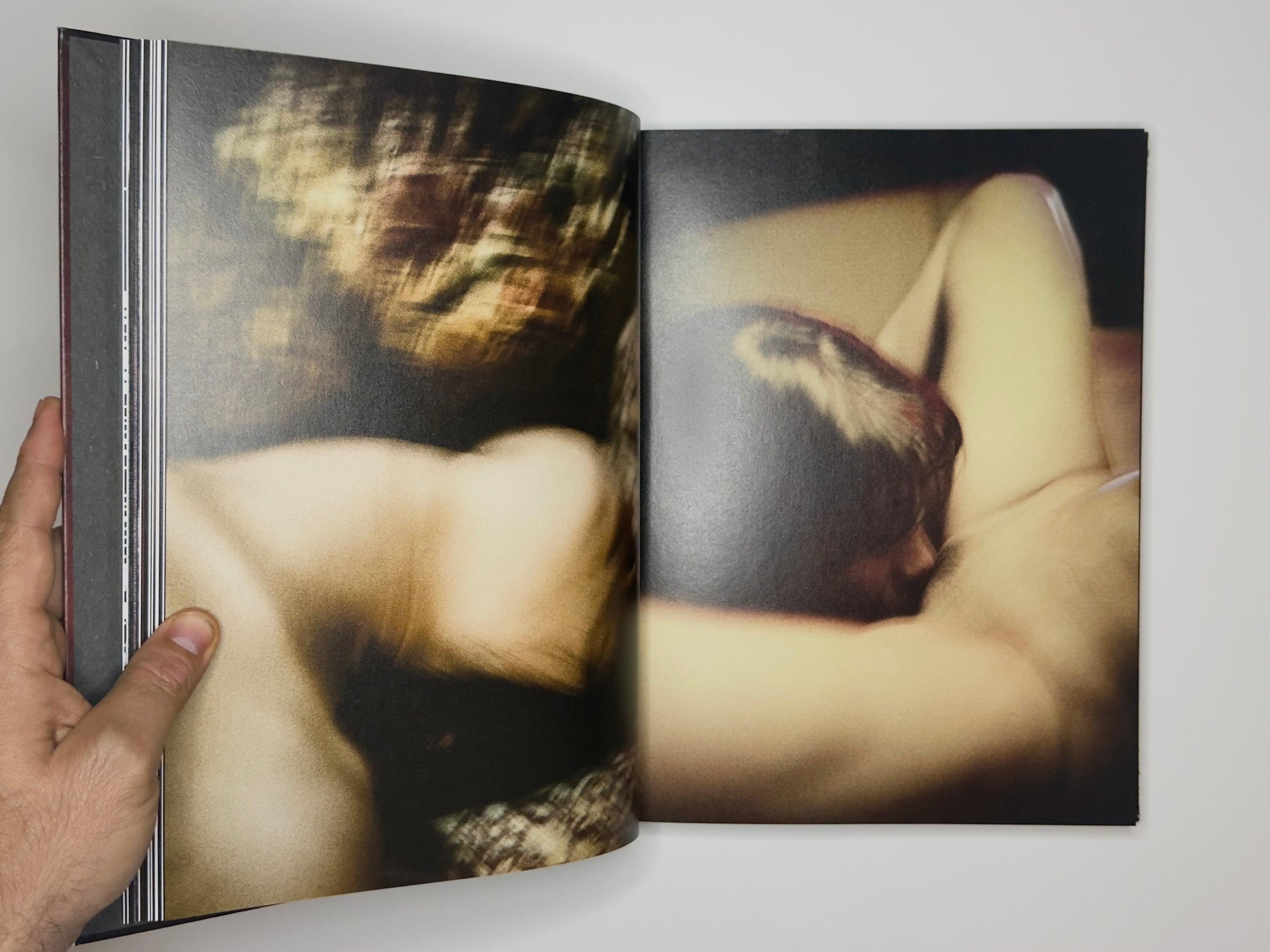 赤穴 (Aka Ana) — Antoine d'Agata 