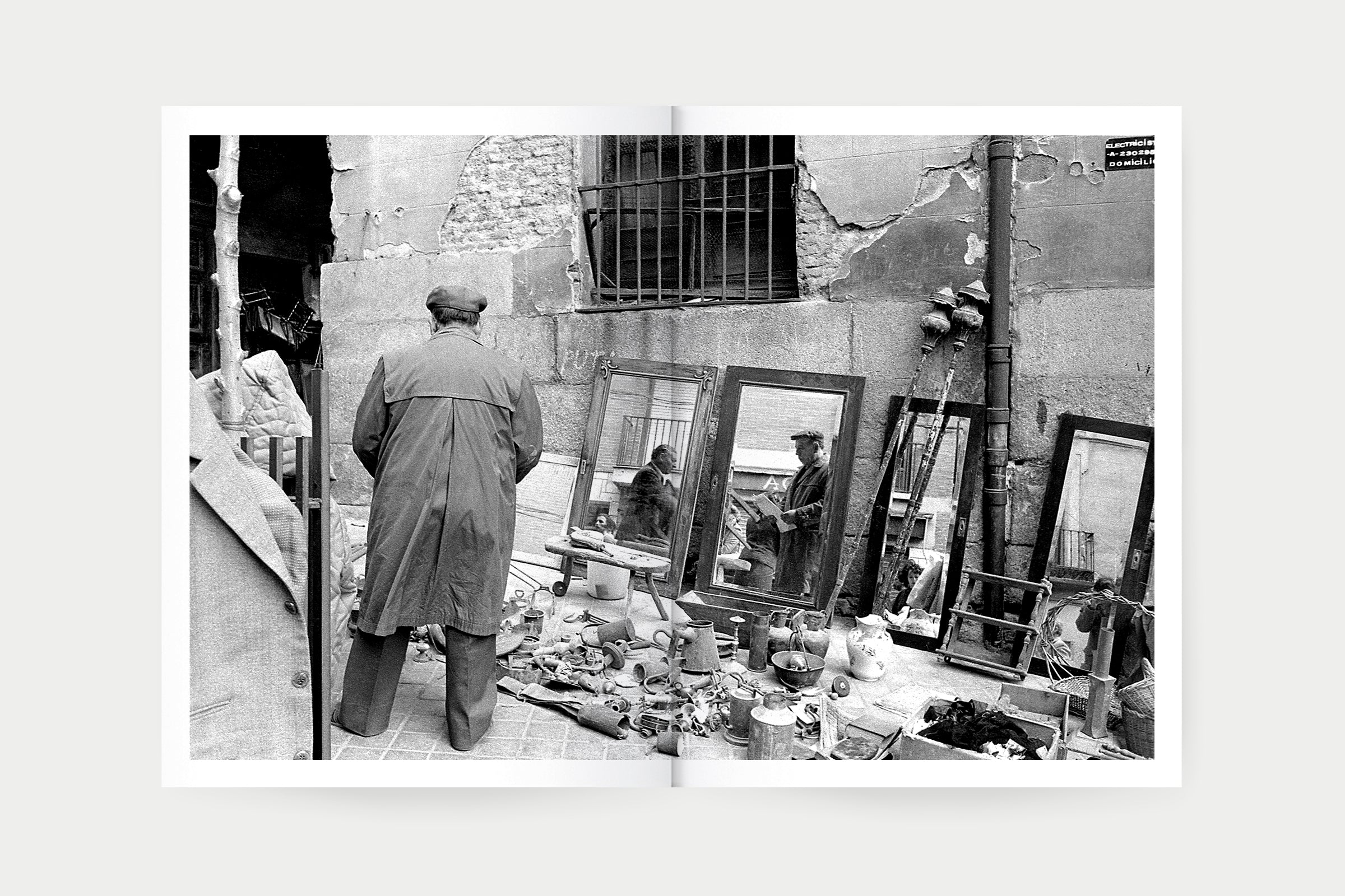 El Rastro 1976–1984 — Javier Campano, Editorial Ojos de Buey 2024