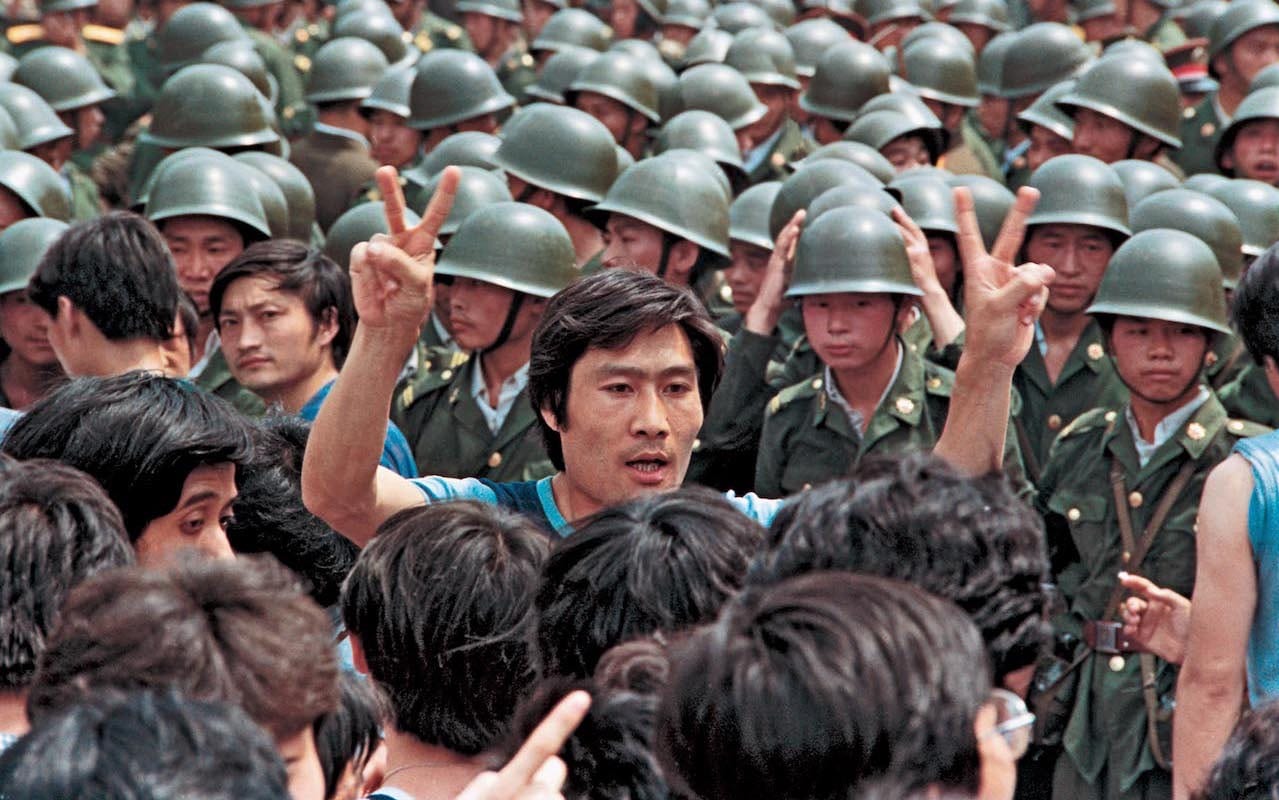 A Life in a Sea of Red — Liu Heung Shing, 2019, Steidl