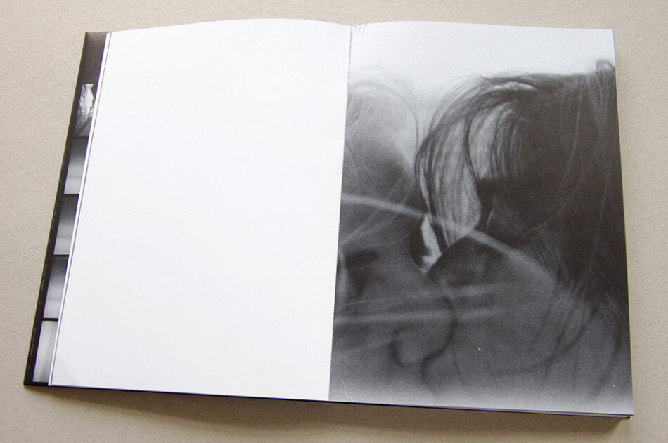 Come Closer — Dinaya Waeyaert, Dienacht edition of 500