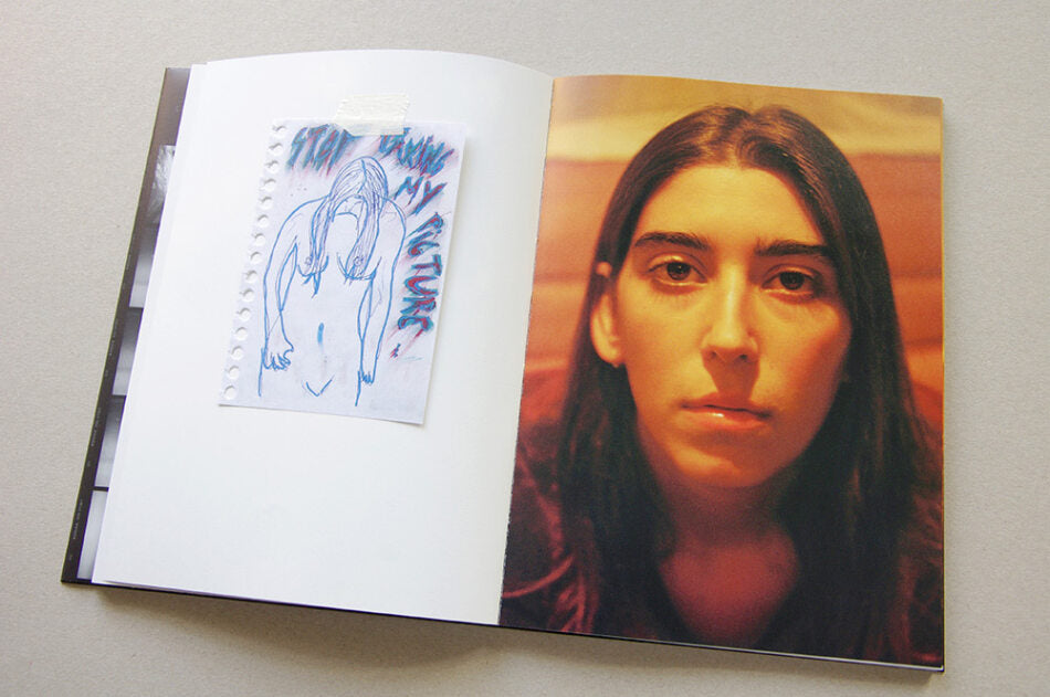 Come Closer — Dinaya Waeyaert, Dienacht edition of 500