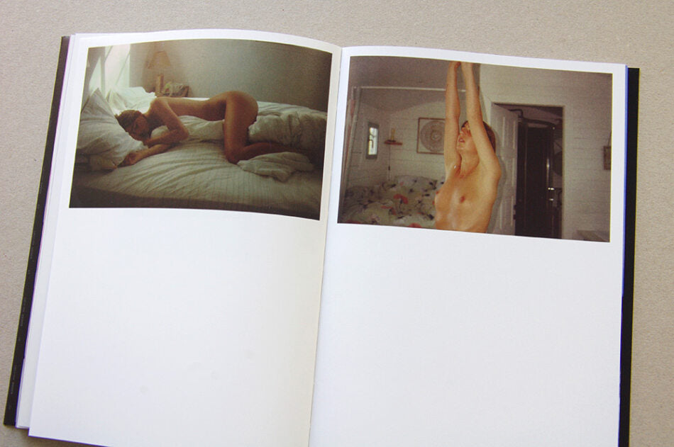 Come Closer — Dinaya Waeyaert, Dienacht edition of 500