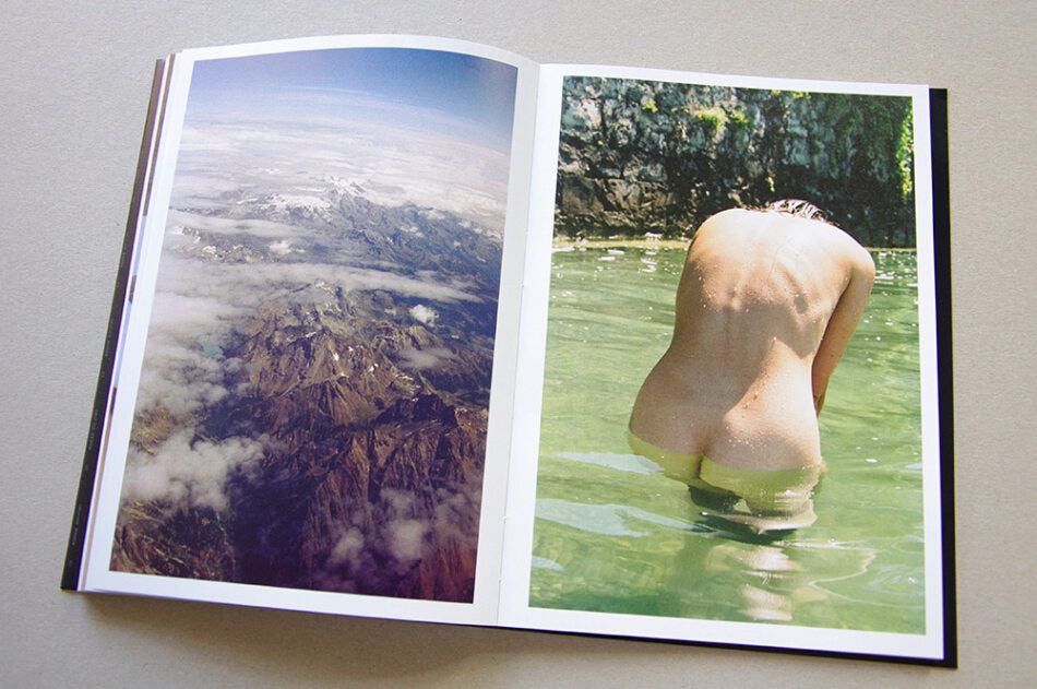 Come Closer — Dinaya Waeyaert, Dienacht edition of 500