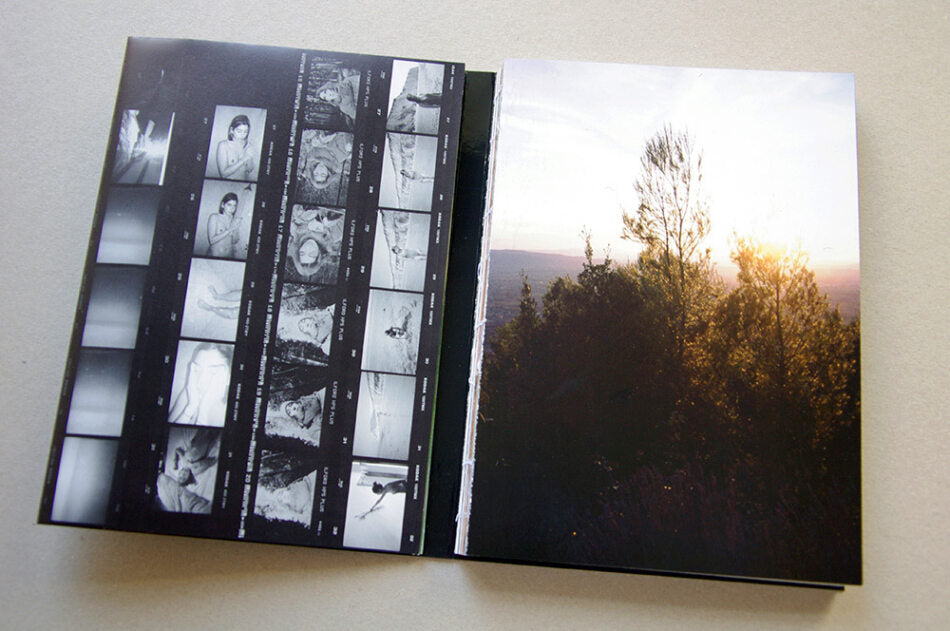 Come Closer — Dinaya Waeyaert, Dienacht edition of 500