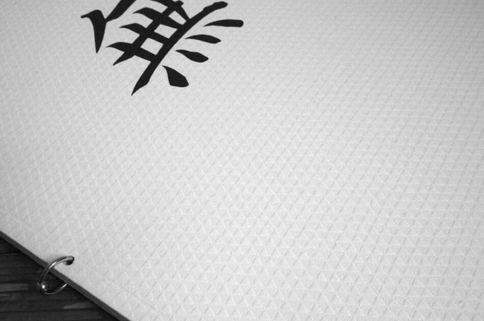 無 (Mu) — Carles Mercader Fulquet, 2016, Dienacht edition of 500