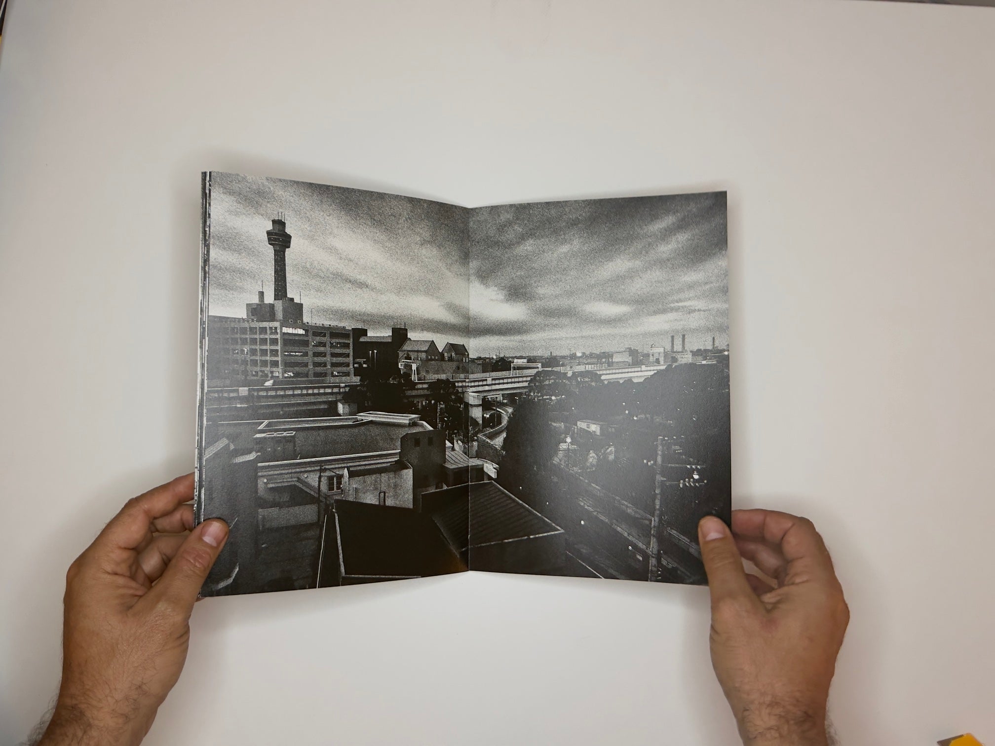 赤い靴 上 (Akai Kutsu Vol. 1) — Daido Moriyama — SUPER LABO — 2019
