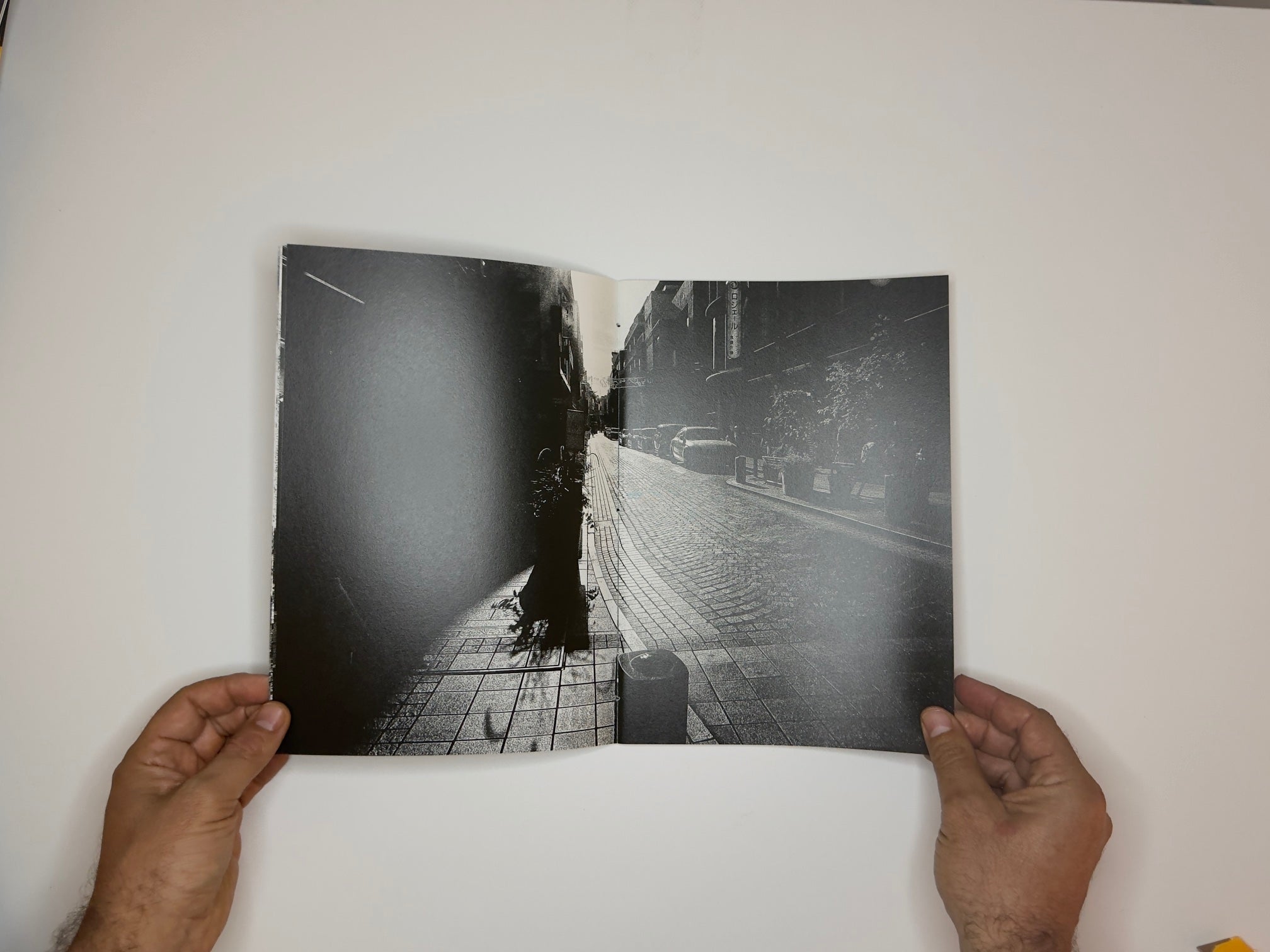 赤い靴 下 (Akai Kutsu Vol. 2),  Daido Moriyama, SUPER LABO,  2019