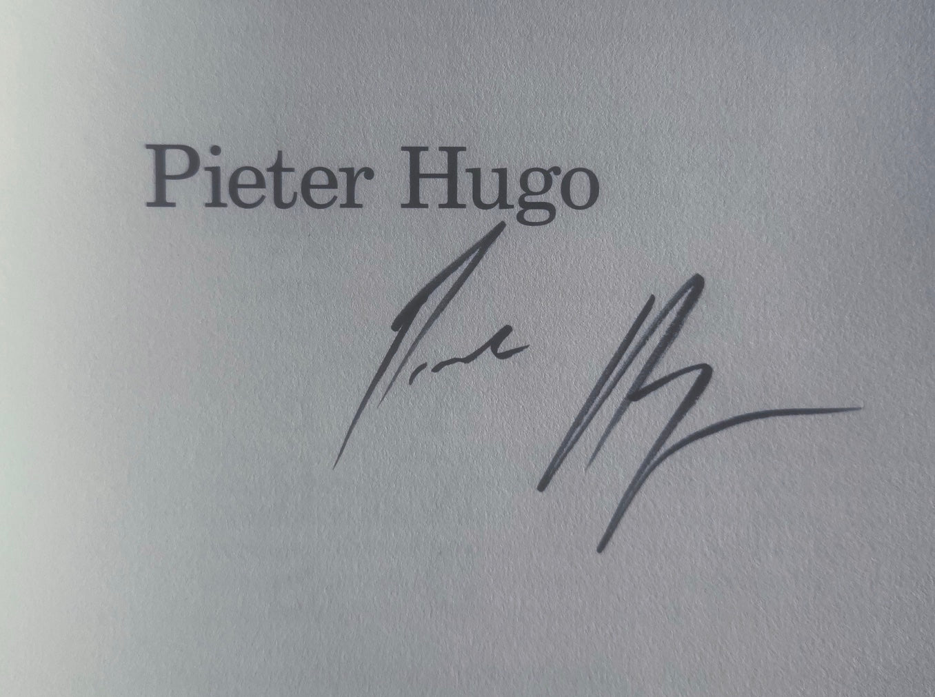 La Cucaracha - Pieter Hugo (Signé; Première édition)