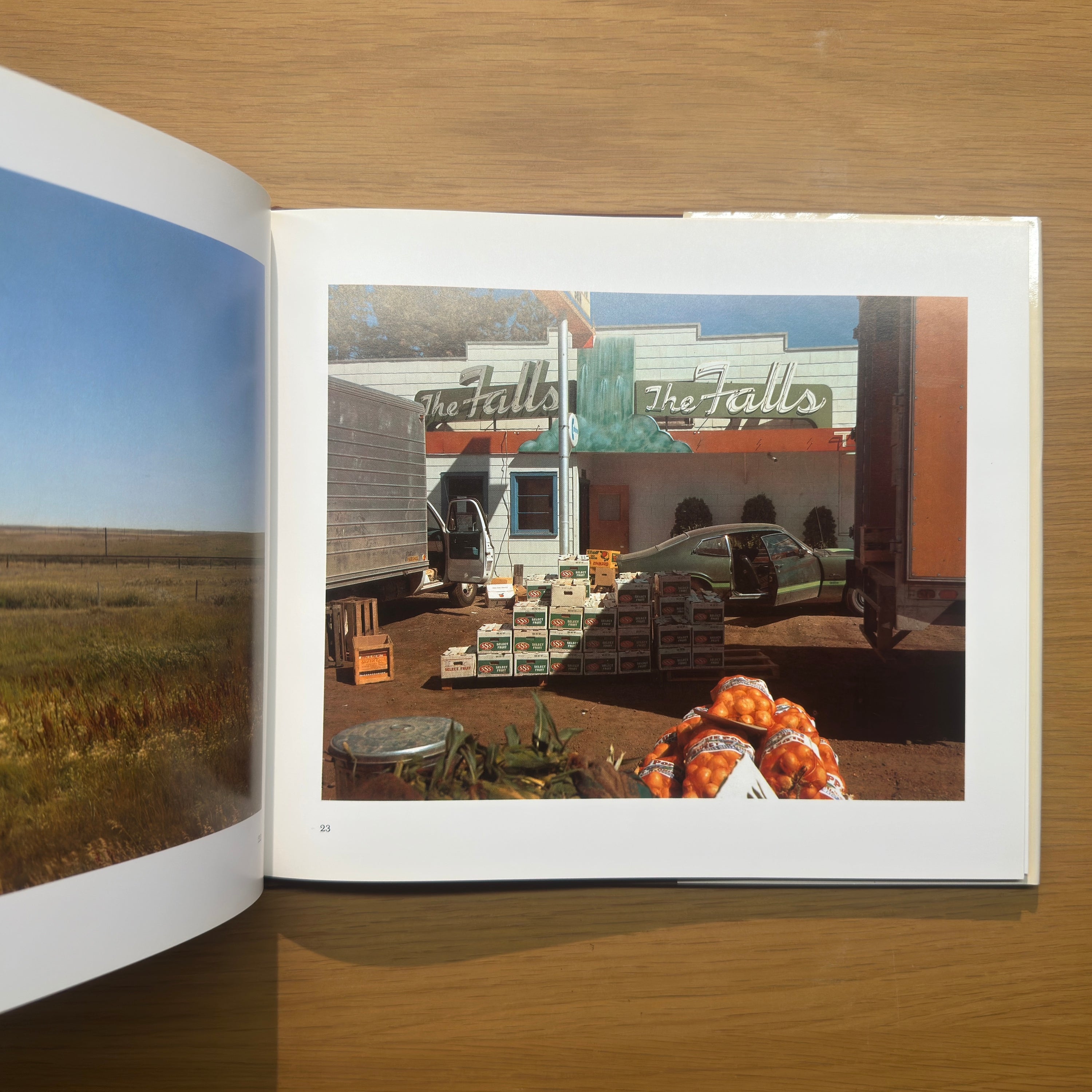 Lieux insolites — Stephen Shore, 1982, première édition avec jaquette