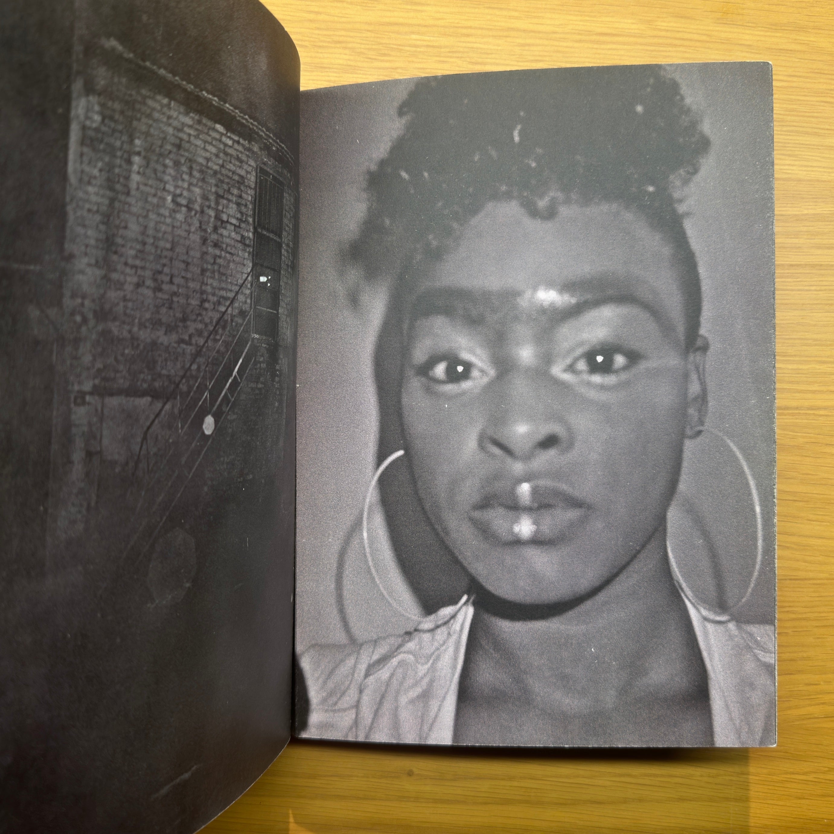 PULSE — Ata Kam, 2014, firmada y numerada (3/4)