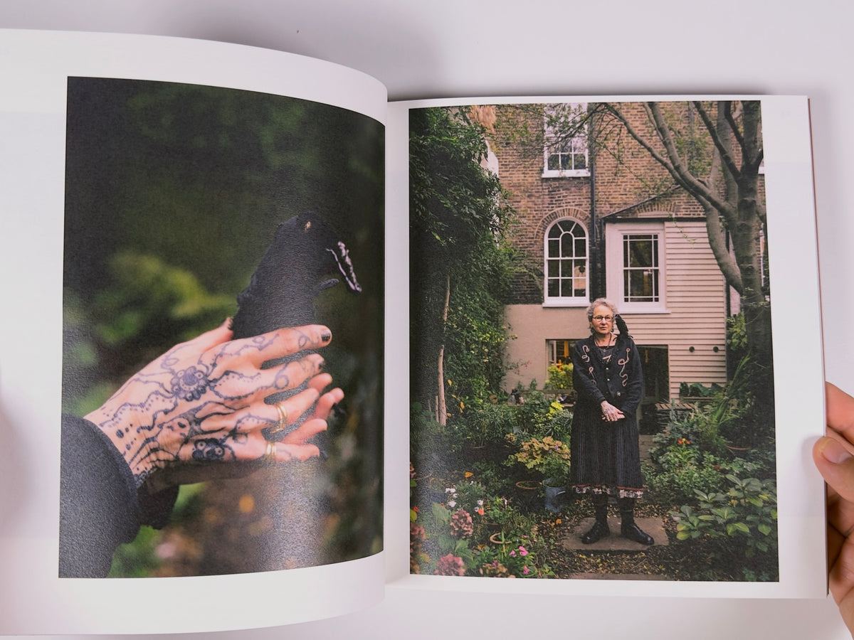 Lois and Carey — Rona Bar & Ofek Avshalom — 89books — 2025