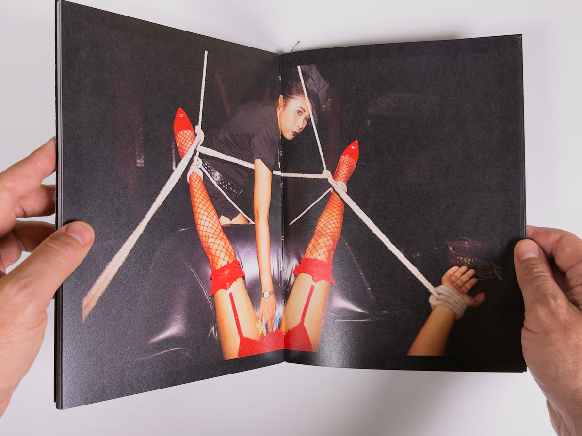Candle Leather Cage — Mysterio 89 — 89books
