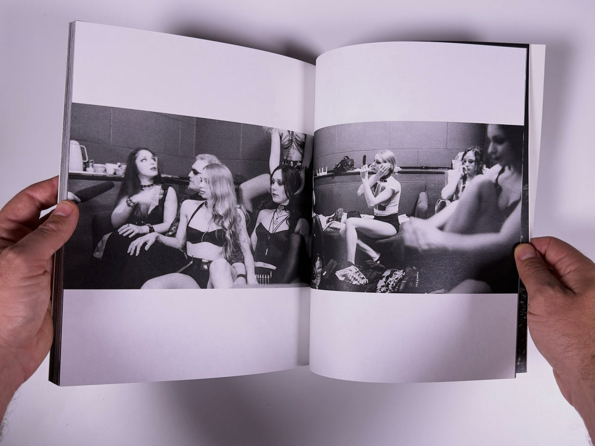 The Commune — Gerhard Jörén — 89books
