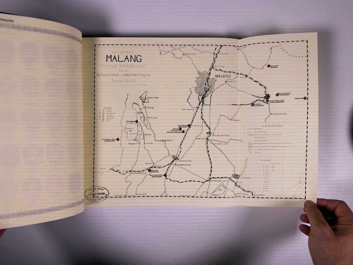 MALANGAN — Diego Zapatero — Self-published — 2025
