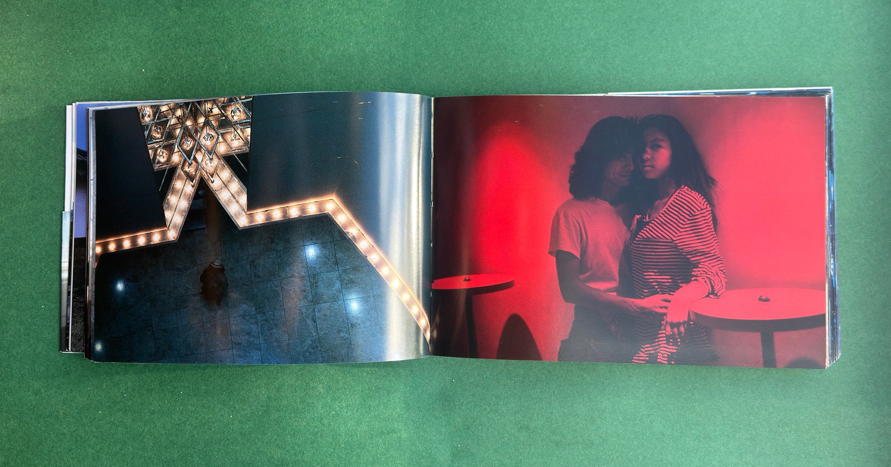 原色の街 (Calles de colores primarios) - Nobuyoshi Araki