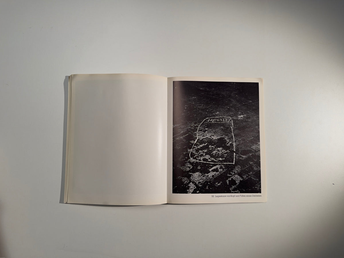 Täter und Opfer: 85 Photographien — Weegee — Schirmer/Mosel — 1978