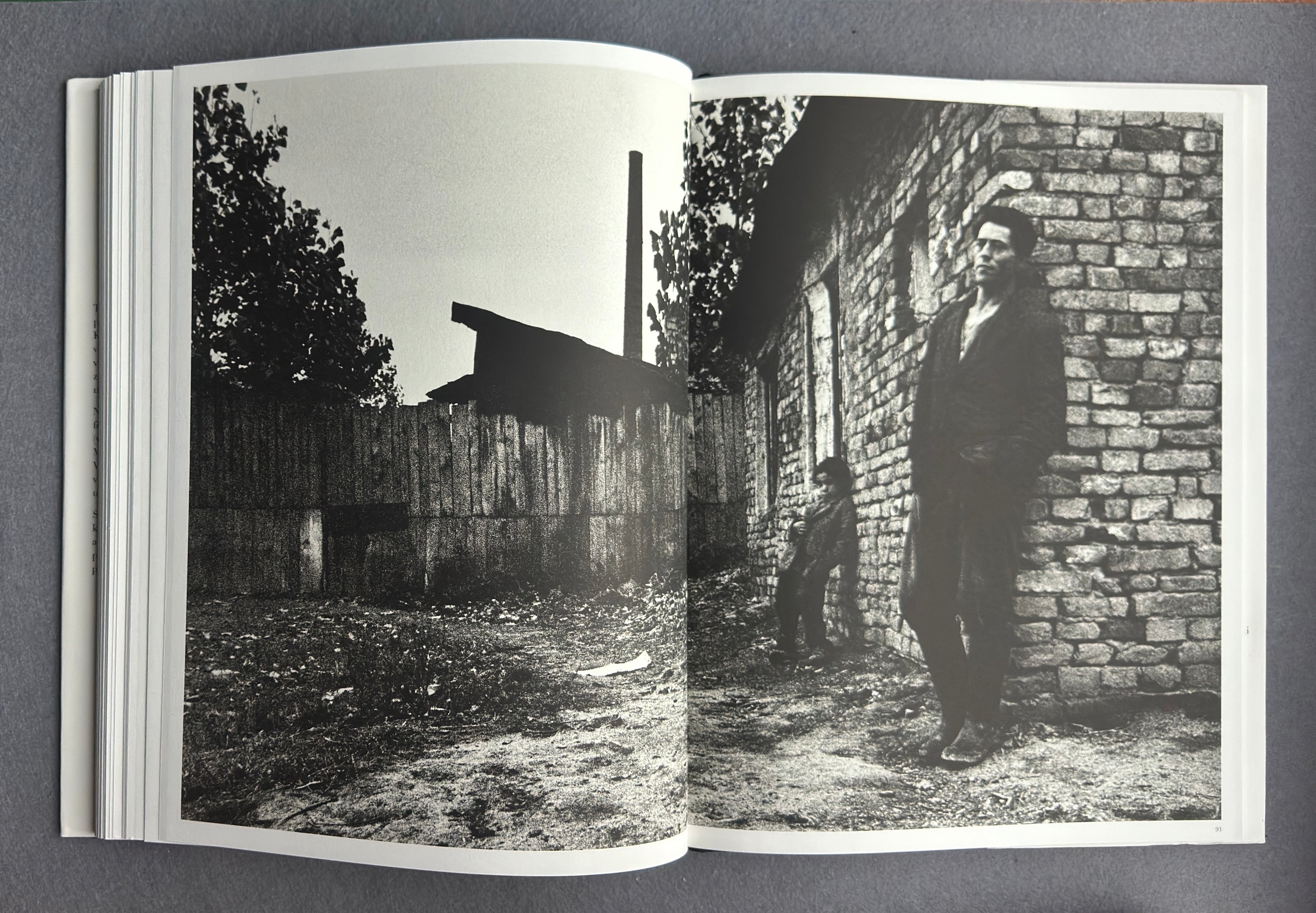 Cikáni — Josef Koudelka, Torst, 2011 (Primera edición checa)