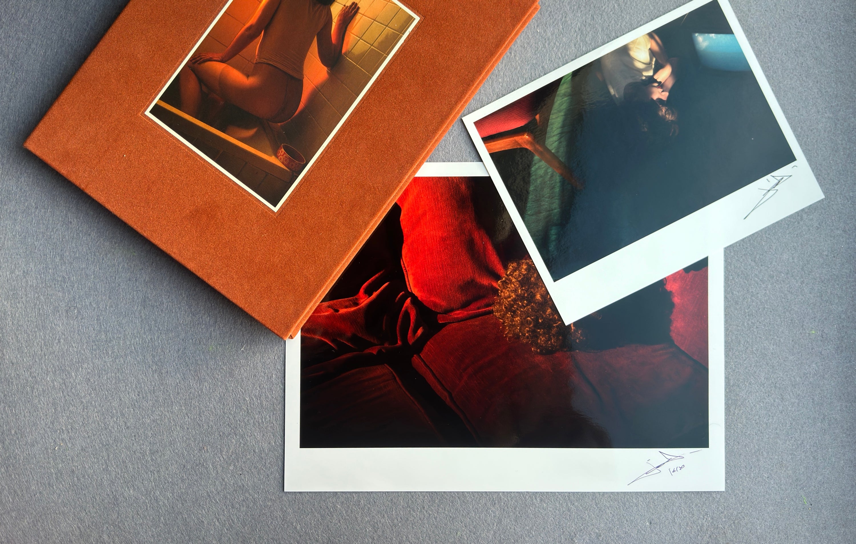 Désintégration positive — Tania Franco Klein — Coffret collector (livre signé + 2 tirages pigmentaires d'archives), 2019