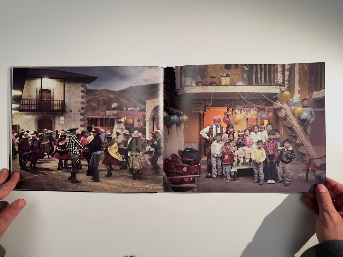Perú — Martín Chambi / Juan Manuel Castro Prieto — La Fábrica — 2011