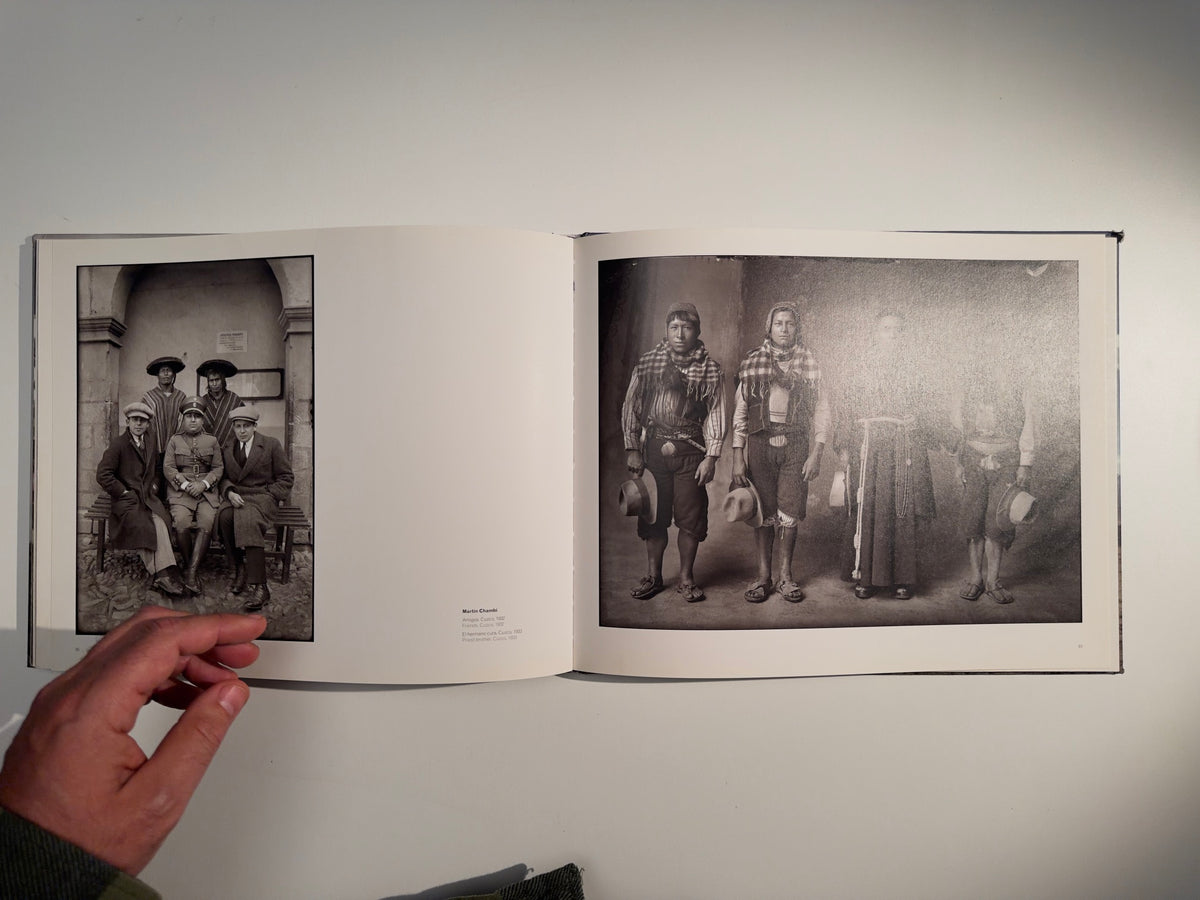 Perú — Martín Chambi / Juan Manuel Castro Prieto — La Fábrica — 2011