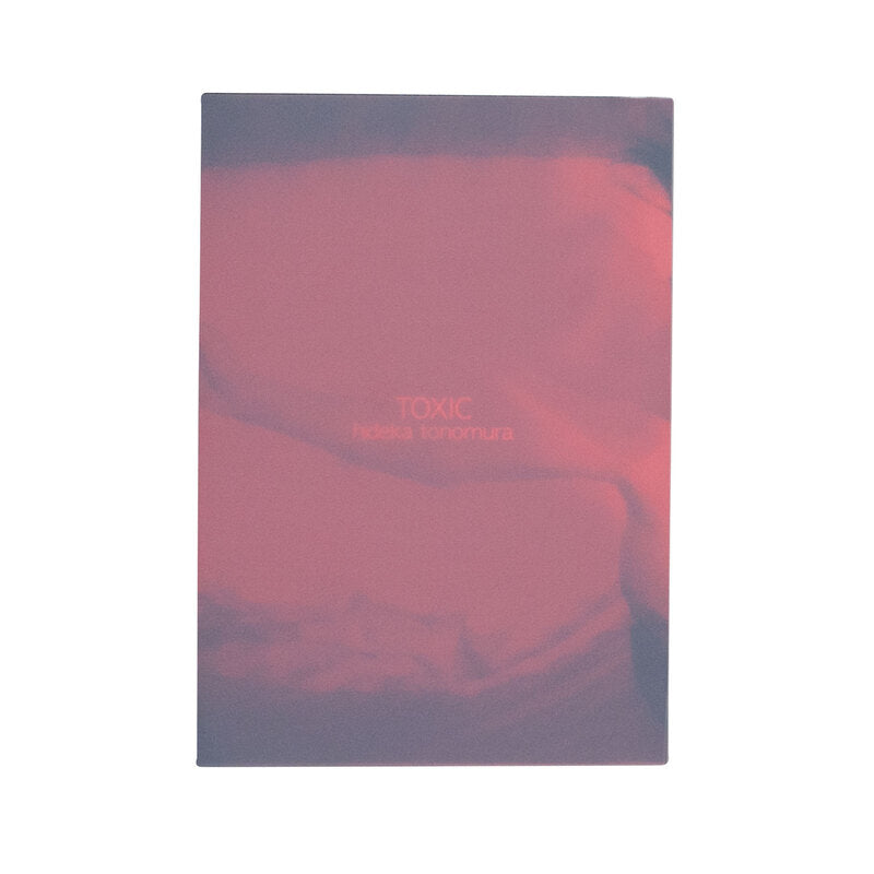 TOXIC — Hideka Tonomura — Zen Foto Gallery — 2022