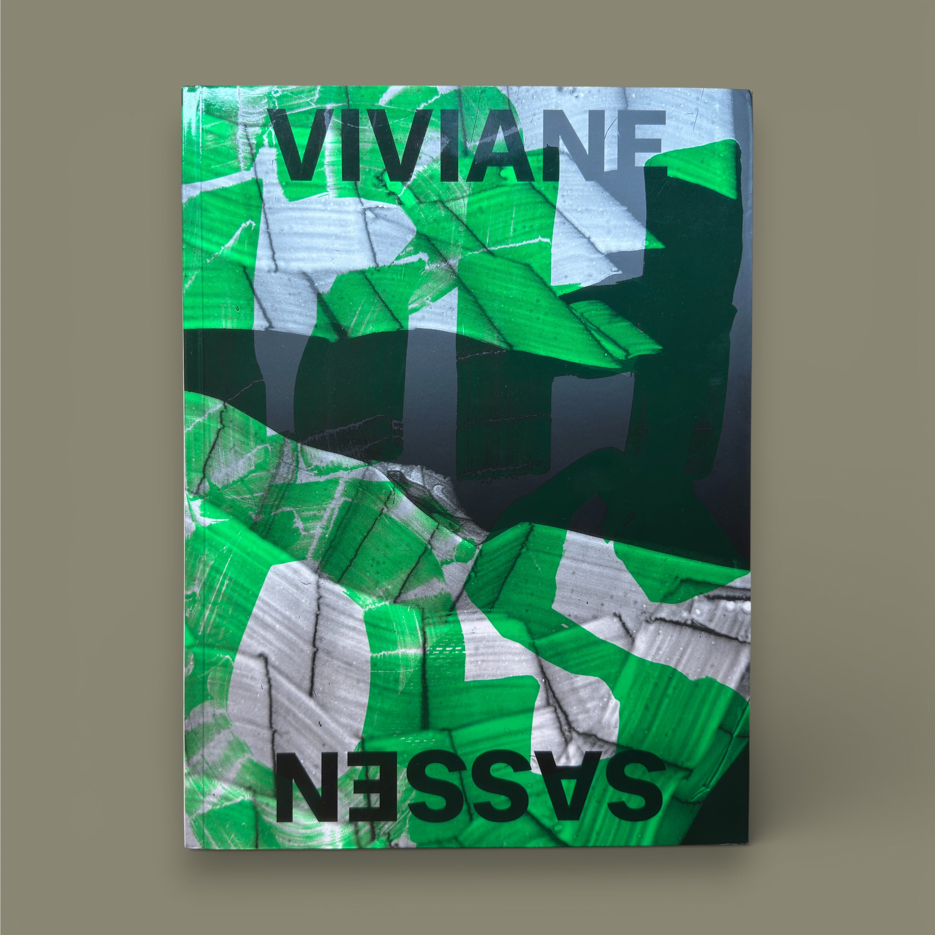 VIVIANE SASSEN — FÓSFORO: Arte y moda 1990–2023