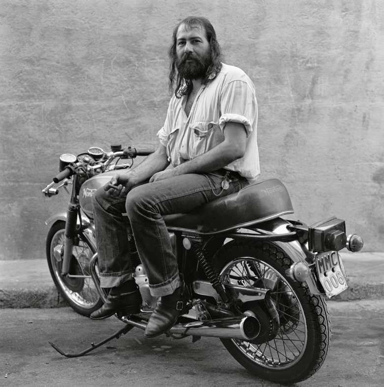 Alberto García‑Alix — Moteros