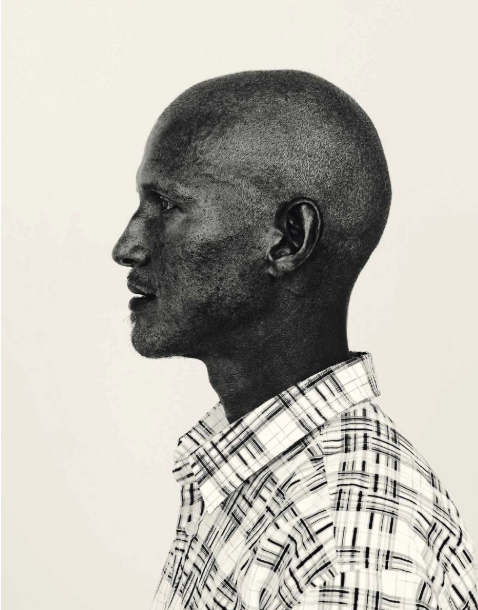 Pieter Hugo: Entre el diablo y el profundo mar azul