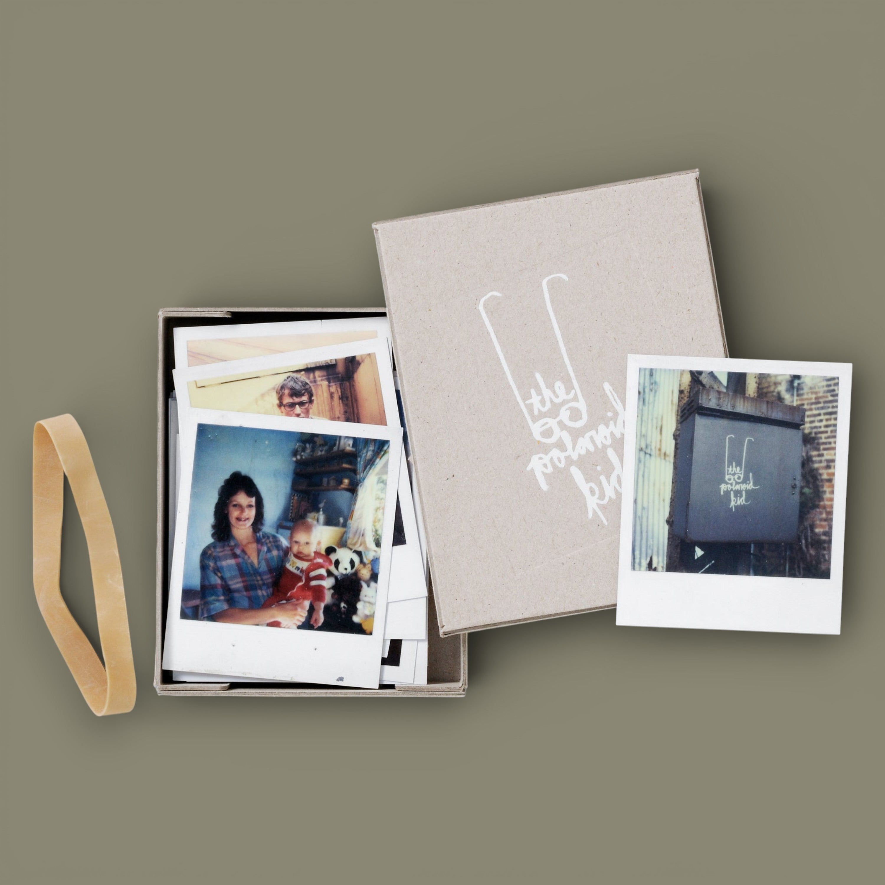 Polaroid Kid — Mike Brodie ( 50 facsimile polaroids box set)