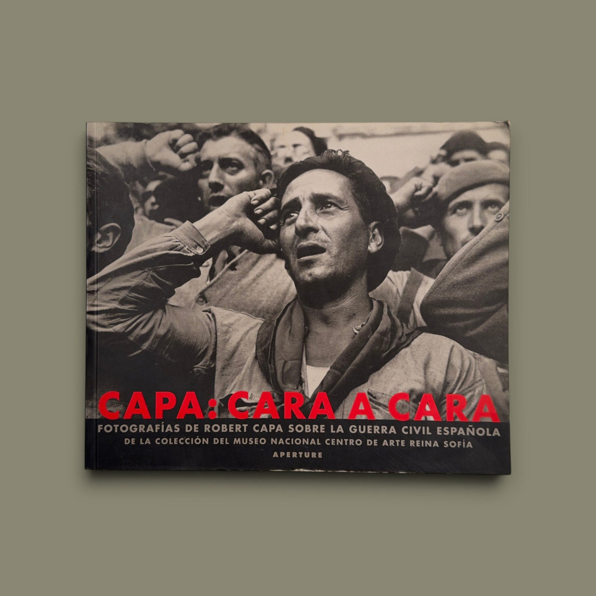 Capa: cara a cara — Robert Capa — Aperture / Museo Reina Sofía — 1999