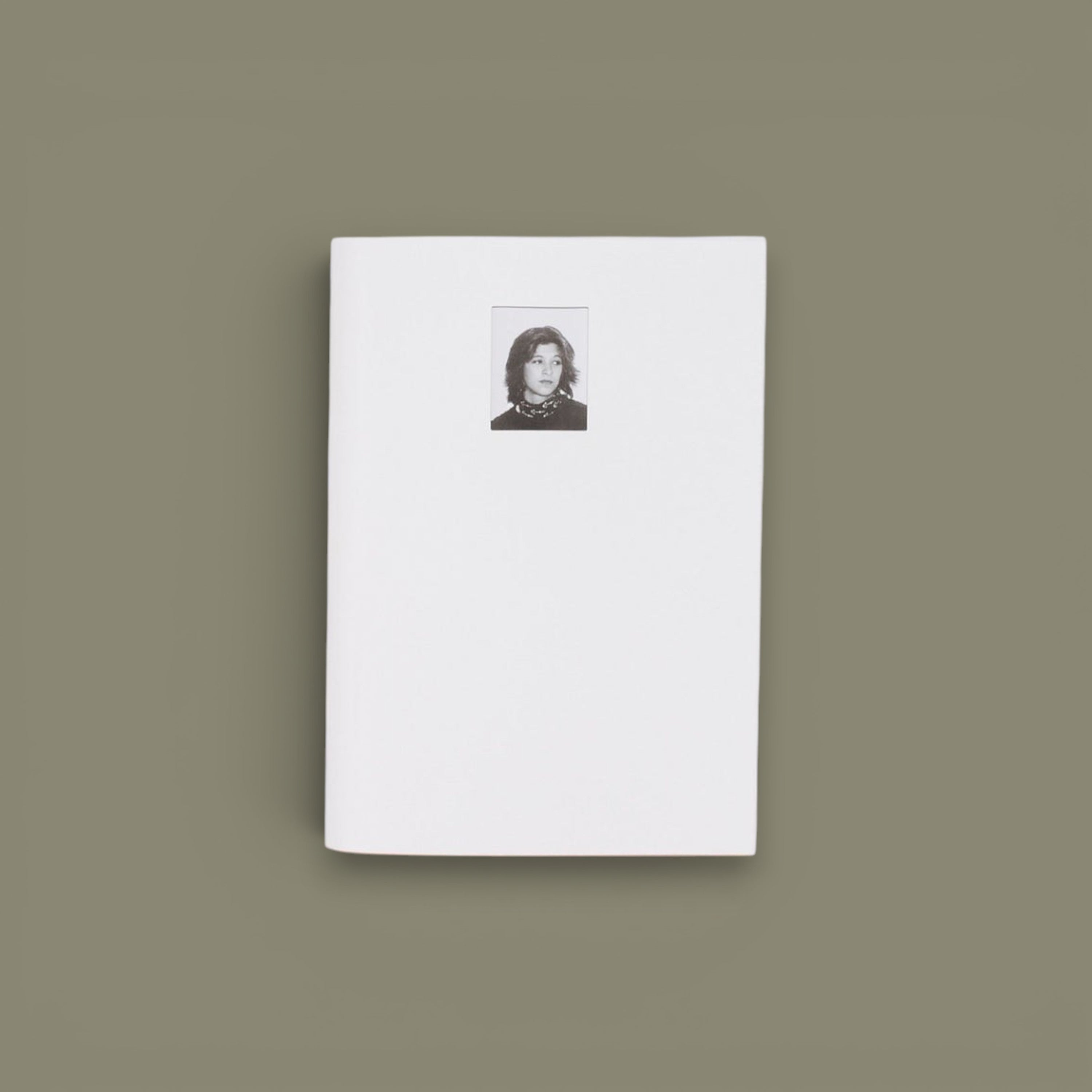 275 PESETAS Esther Pérez, Handshake 2025