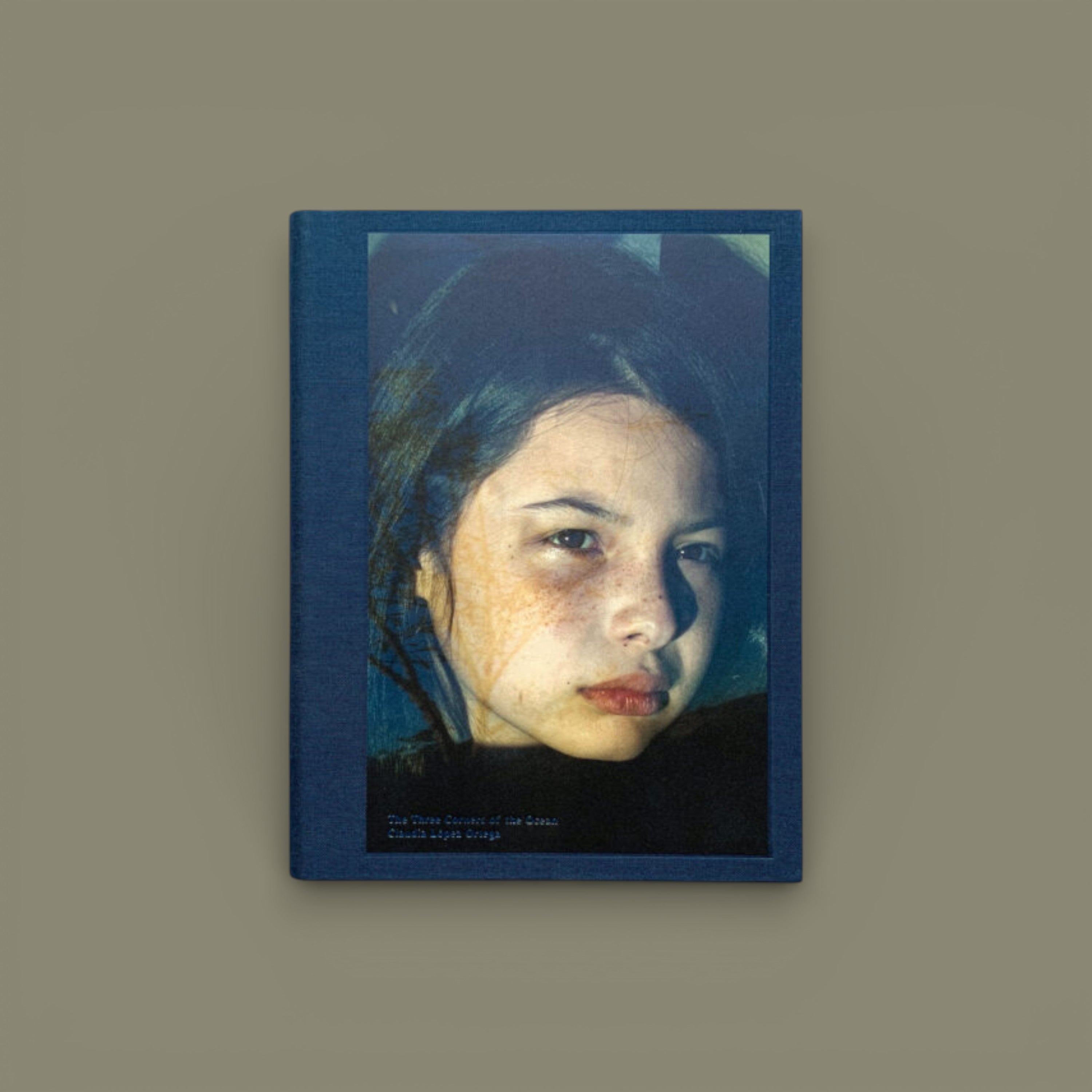 The Three Corners of the Ocean — Claudia López Ortega, Dienacht edition of 500, 2021