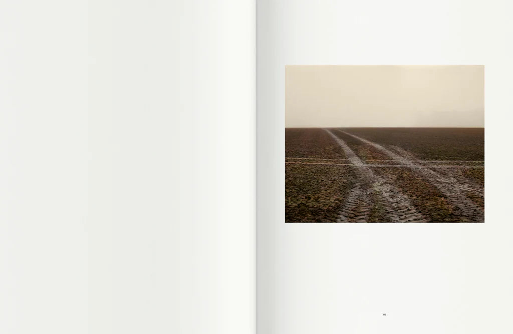 Voyage en pays du Clermontois — Israel Ariño, EDICIONES ANOMALAS, 2020